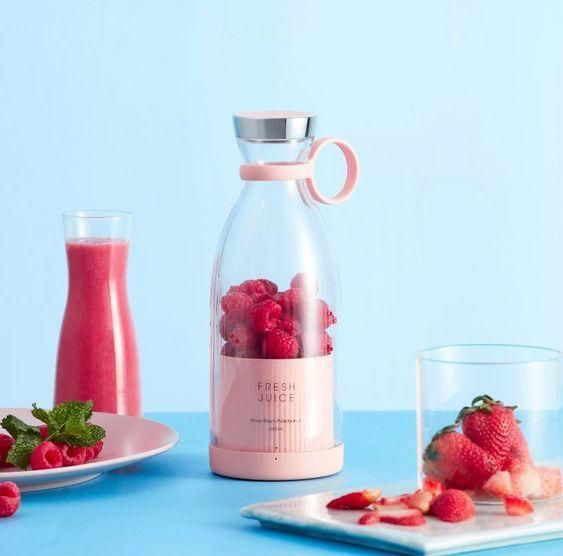 Traverl Portable Mini Juice Blender. ELECTRONIC Blender Portable Juicer for Smoothie, Juice, Vegetable Shakes with 6 Blades Wireless Charging Mini Personal Size Mixer Bottle Grinder, 420 Ml